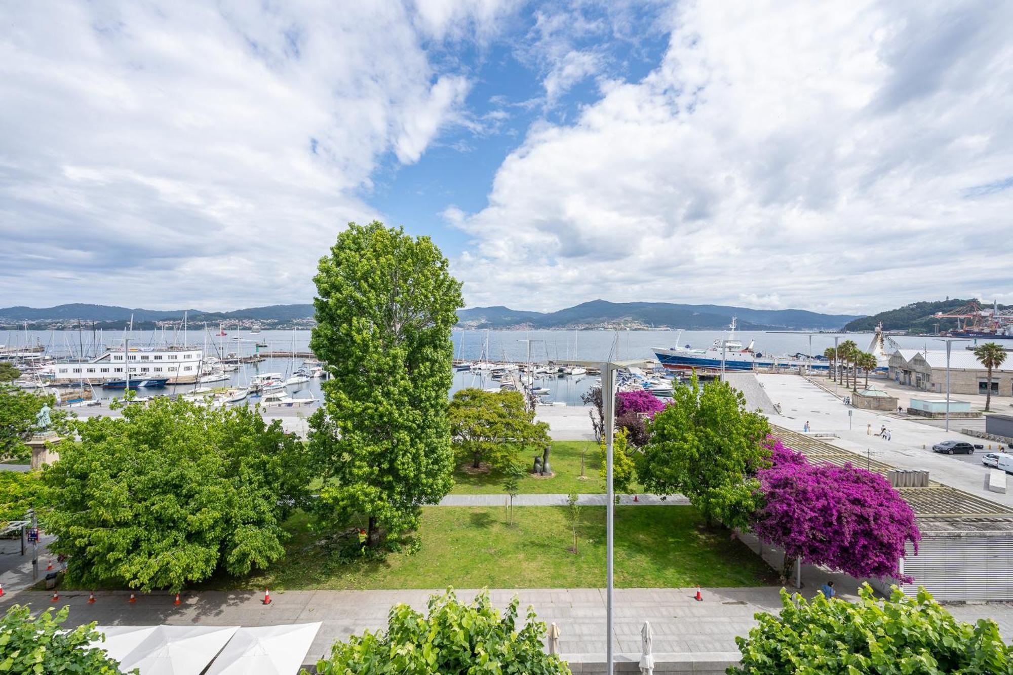 Vistas Al Nautico Y Paseo Maritimo De Vigo Apartment Exterior foto